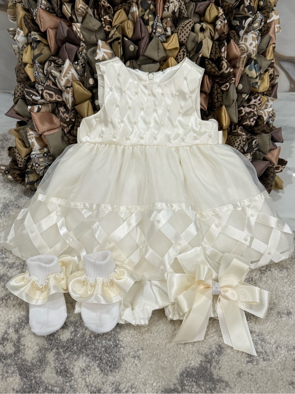 American Princess kids dress size 3 months & ribboned socks & bow price is firm
